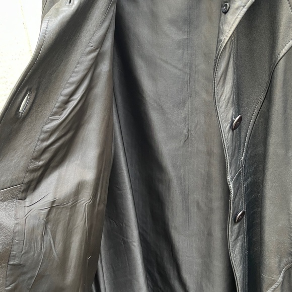 Stylish Black Leather Trench Coat vintage 1990’’s, full length size petite - Picture 10 of 10
